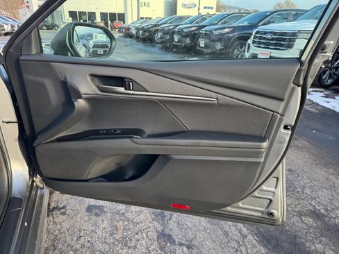 New 2026 Toyota Camry SE image 29