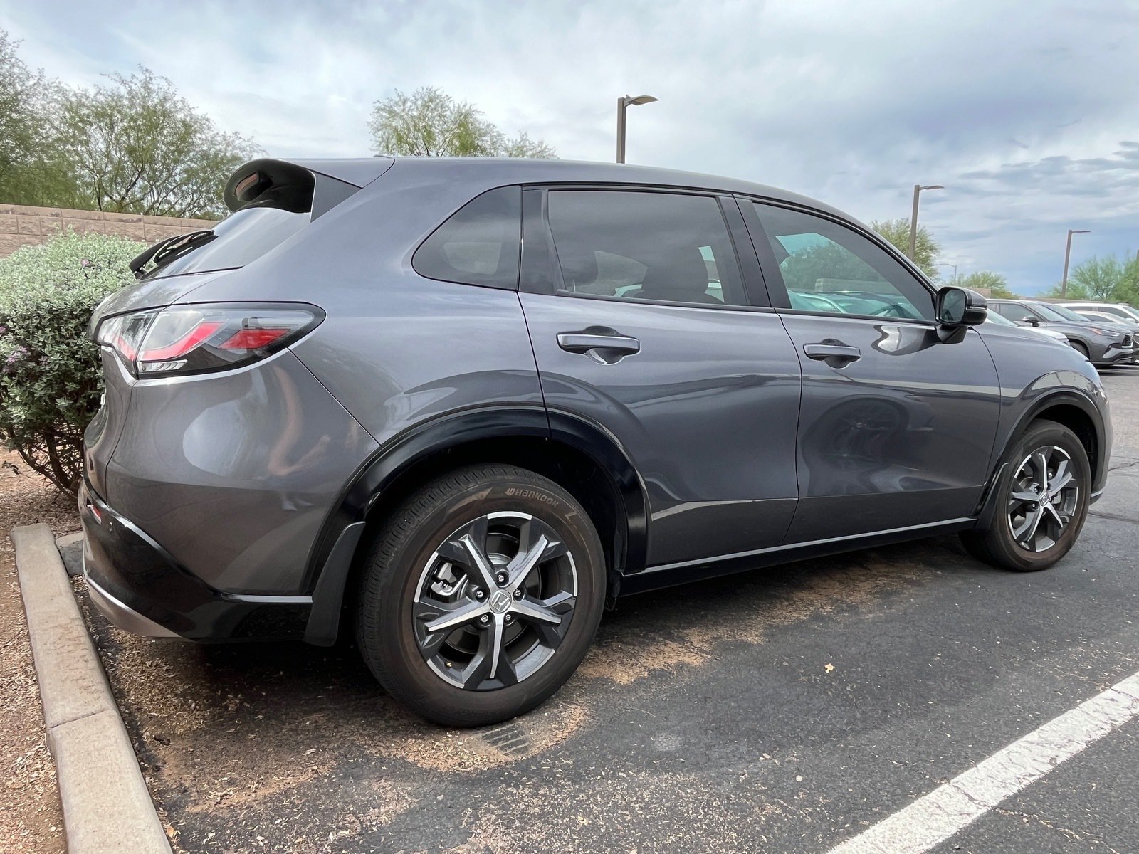 Used 2024 Honda HR-V EX-L image 3