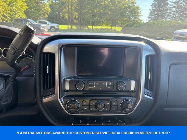 Used 2016 Chevrolet Silverado 1500 LT w/ All Star Edition AWD/4WD image 9