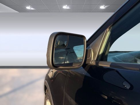 Used 2016 Ford Explorer Limited image 21