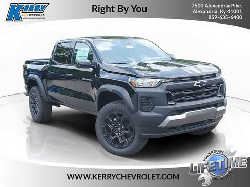 New 2026 Chevrolet Colorado Trail Boss w/ Midnight Edition AWD/4WD image 1