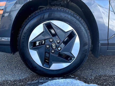 Used 2024 Hyundai Kona SEL image 7