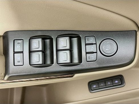 Used 2020 GMC Yukon SLT w/ HD Trailering Package image 22