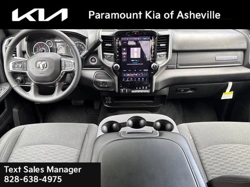 Used 2026 RAM 2500 Big Horn AWD/4WD image 7