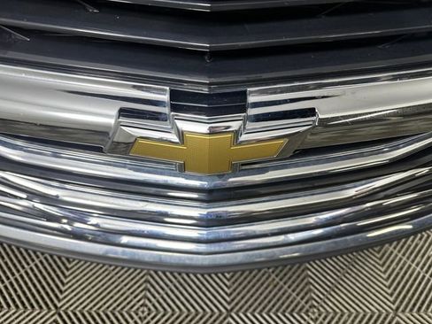 Used 2022 Chevrolet Malibu LT image 9