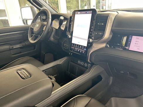 New 2025 RAM 2500 Rebel w/ Rebel Level 2 Equipment Group image 30