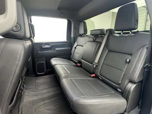 Used 2025 GMC Sierra 3500 SLT AWD/4WD image 40