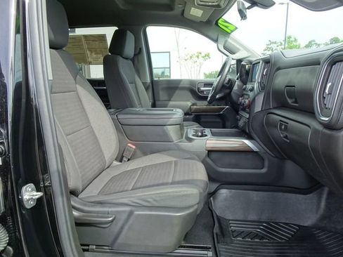 Used 2021 Chevrolet Silverado 1500 LT Trail Boss w/ LPO, Dark Essentials Package image 16