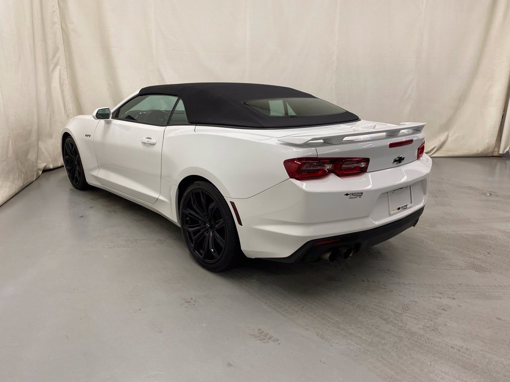 Used 2023 Chevrolet Camaro LT w/ Technology Package RWD image 5