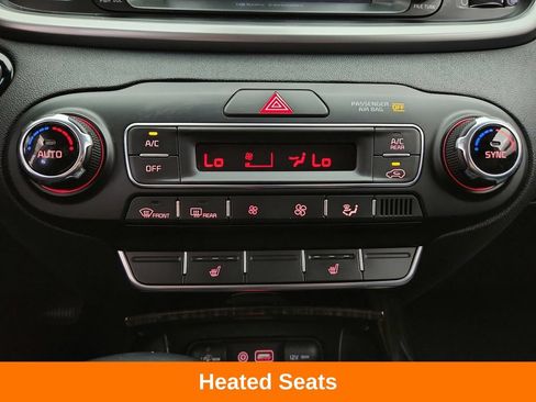 Used 2019 Kia Sorento EX AWD/4WD image 17