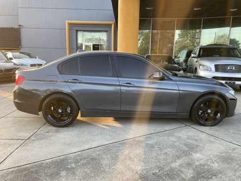 Used 2015 BMW 320i Sedan image 4