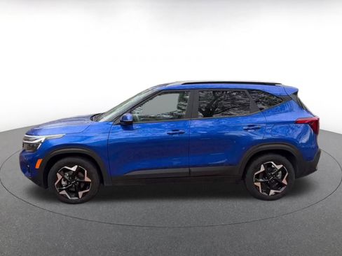 Used 2025 Kia Seltos S image 9