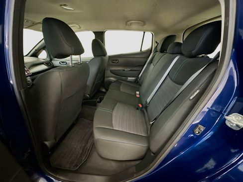 Used 2024 Nissan Leaf S image 28