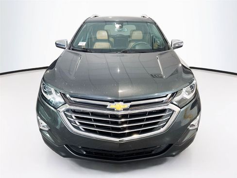Used 2020 Chevrolet Equinox Premier FWD image 24