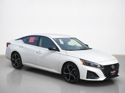 Certified 2023 Nissan Altima 2.5 SR