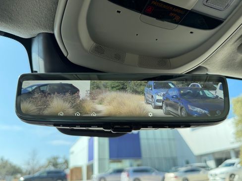 New 2026 Volvo XC40 B5 Core w/ Protection Package Premier image 16