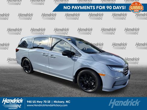 Used 2024 Honda Odyssey Sport image 1