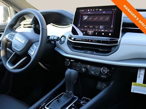 New 2026 Jeep Compass Limited image 17