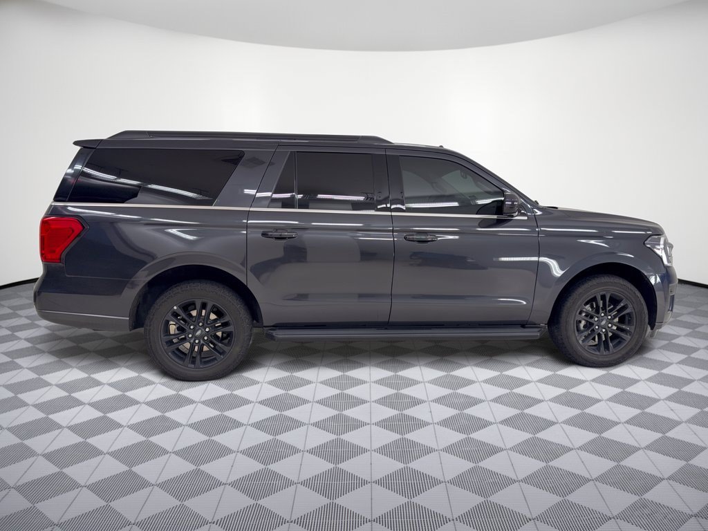 Used 2024 Ford Expedition Max XLT RWD image 6