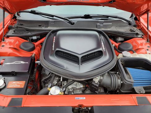 Used 2016 Dodge Challenger R/T Scat Pack image 12