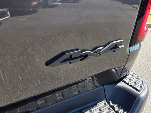 Used 2026 RAM 1500 Big Horn AWD/4WD image 11