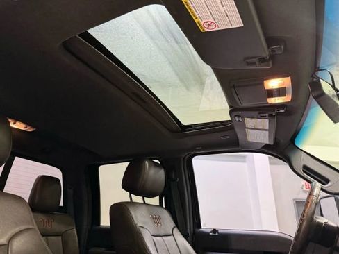 Used 2015 Ford F350 King Ranch w/ King Ranch w/Chrome Package image 29