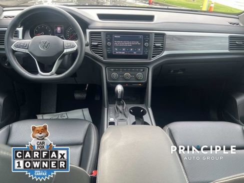 Used 2021 Volkswagen Atlas Cross Sport SE w/ Panoramic Sunroof Package FWD image 30