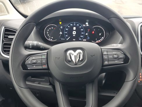 Used 2025 RAM ProMaster 2500 w/ Quick Order Package 22G SLT image 9