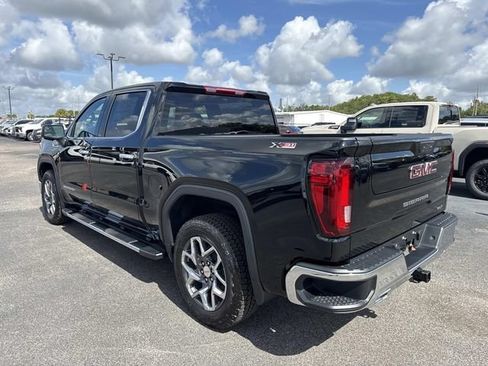 New 2026 GMC Sierra 1500 SLT w/ SLT Premium Package AWD/4WD image 5