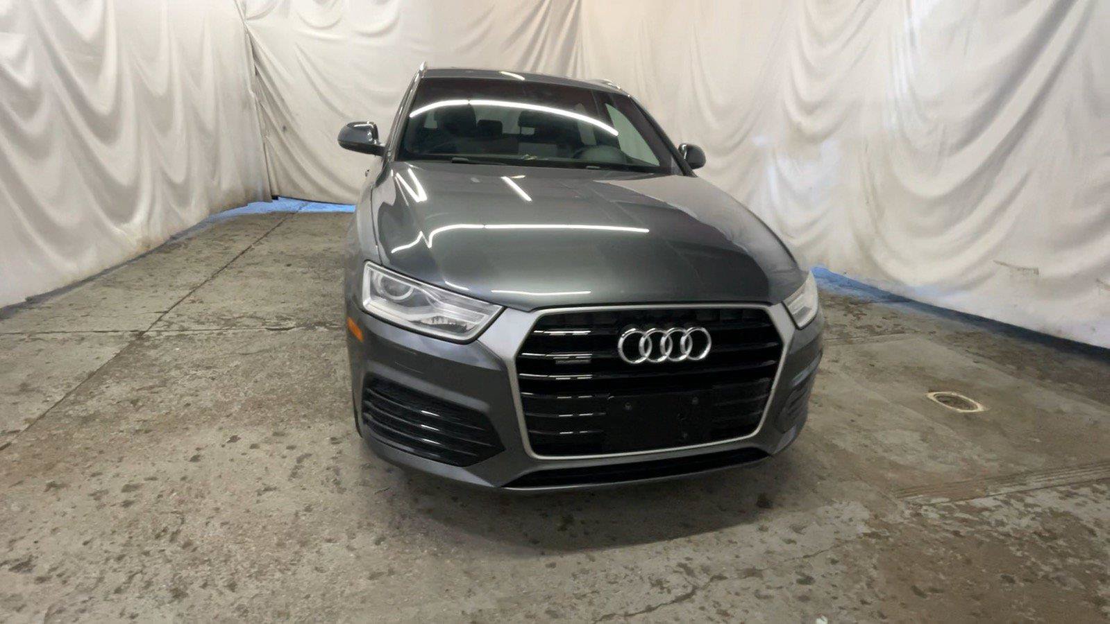 Used 2018 Audi Q3 2.0T Premium w/ Convenience Package AWD/4WD image 18