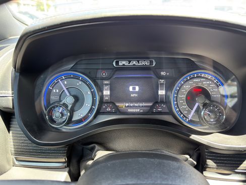 Used 2020 RAM 1500 Limited AWD/4WD image 31