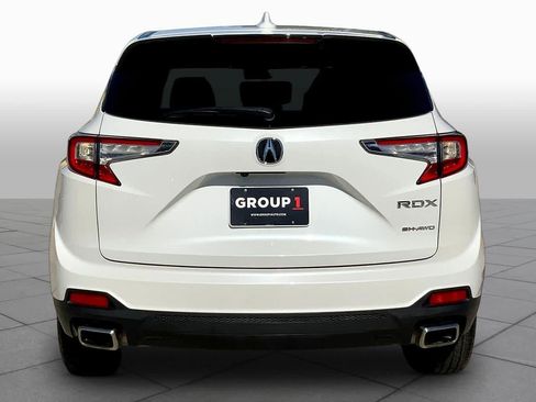 Used 2024 Acura RDX SH-AWD image 7
