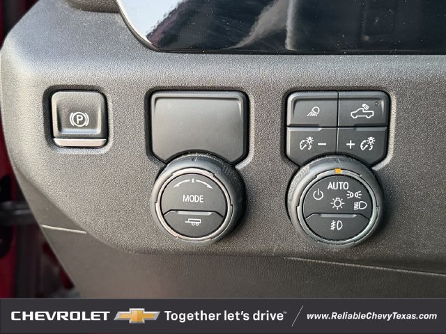 Used 2024 Chevrolet Silverado 1500 RST w/ Texas Edition Plus RWD image 32