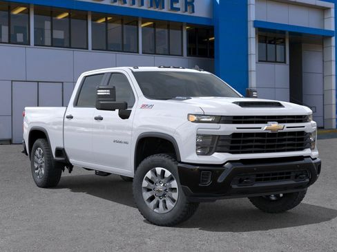 New 2026 Chevrolet Silverado 2500 Custom w/ Custom Value Package image 7
