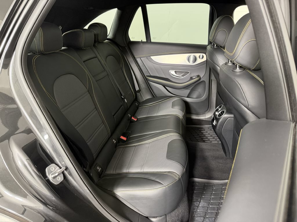Used 2020 Mercedes-Benz GLC 63 AMG 4MATIC w/ Driver Assistance Package image 27