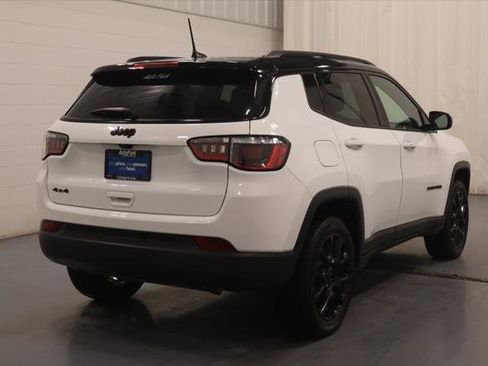 Certified 2023 Jeep Compass Latitude w/ Sun and Sound Group AWD/4WD image 10