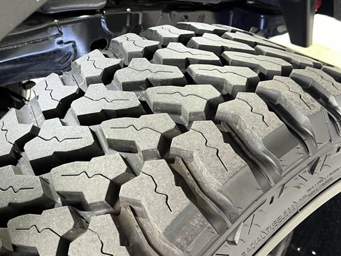 Used 2023 Ford Bronco Wildtrak AWD/4WD image 33