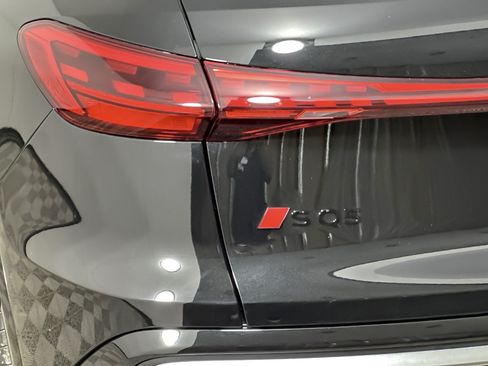 New 2026 Audi SQ5 Premium Plus AWD/4WD image 26
