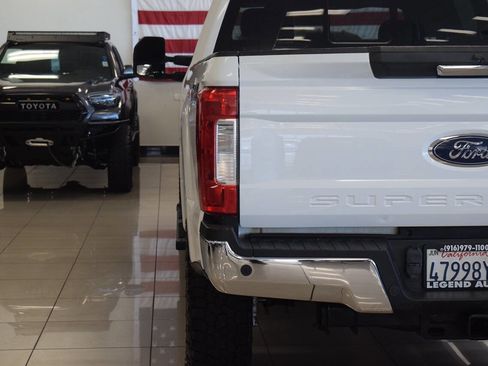Used 2018 Ford F250 Lariat AWD/4WD image 31