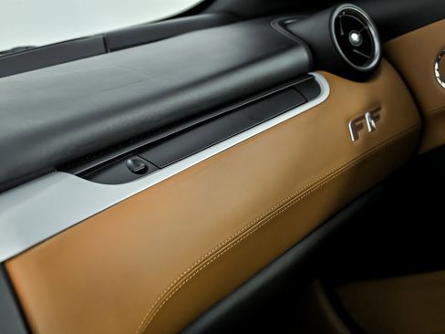 Used 2012 Ferrari FF image 35