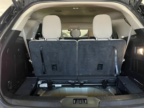 Used 2022 Ford Explorer 4WD w/ Class IV Trailer Tow Package image 34