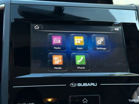 Used 2017 Subaru Impreza 2.0i image 23