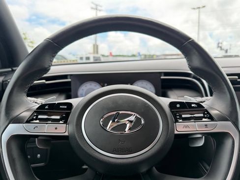 Used 2023 Hyundai Santa Cruz Limited AWD/4WD image 11