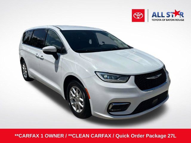 Used 2023 Chrysler Pacifica Touring-L FWD 360° Tour