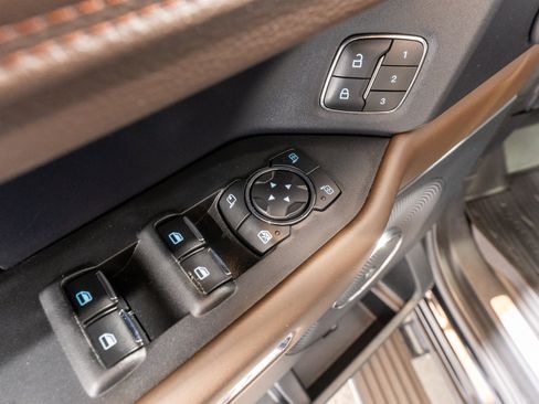 Used 2020 Ford Expedition King Ranch RWD image 15