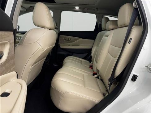 Used 2021 Nissan Murano SV w/ SV Special Edition Package FWD image 17