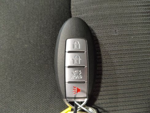 Used 2022 Nissan Sentra SV image 32