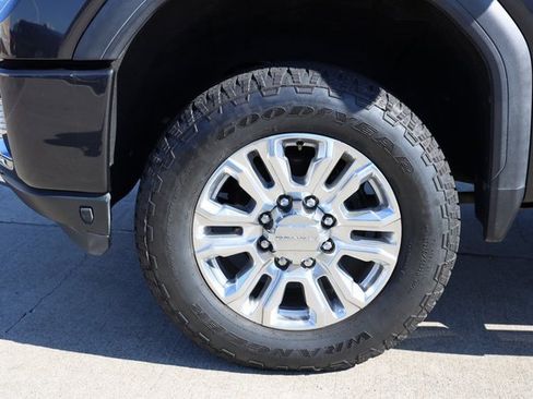 Used 2021 GMC Sierra 2500 Denali w/ Denali Ultimate Package image 9