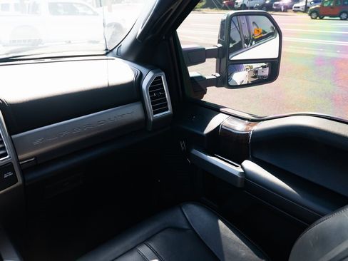 Used 2017 Ford F250 Platinum w/ Platinum Ultimate Package image 11