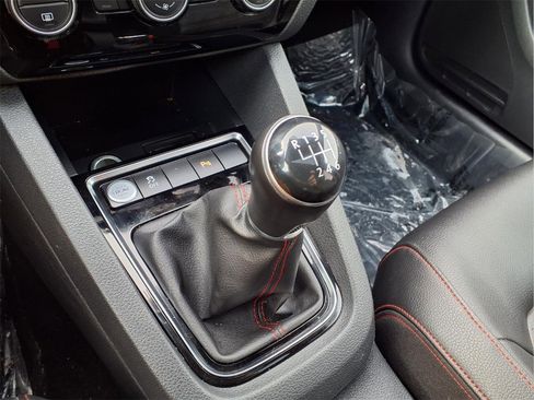 Used 2017 Volkswagen Jetta GLI image 22